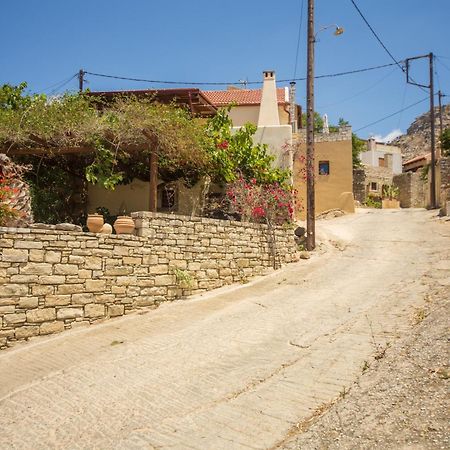 Villa Galanthus Listaros Bagian luar foto