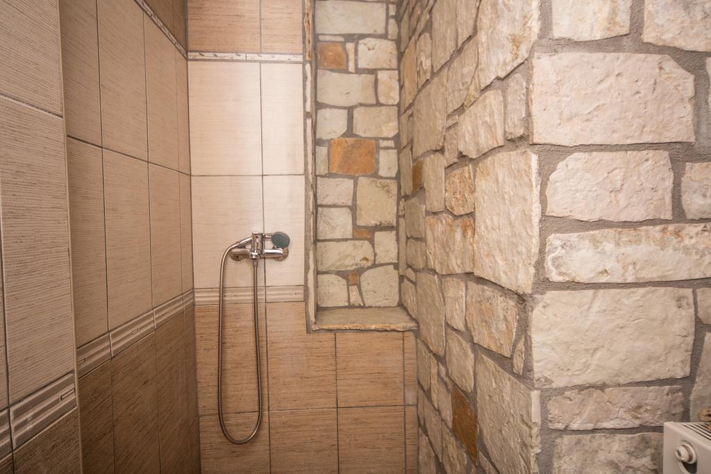 Villa Galanthus Listaros Bagian luar foto