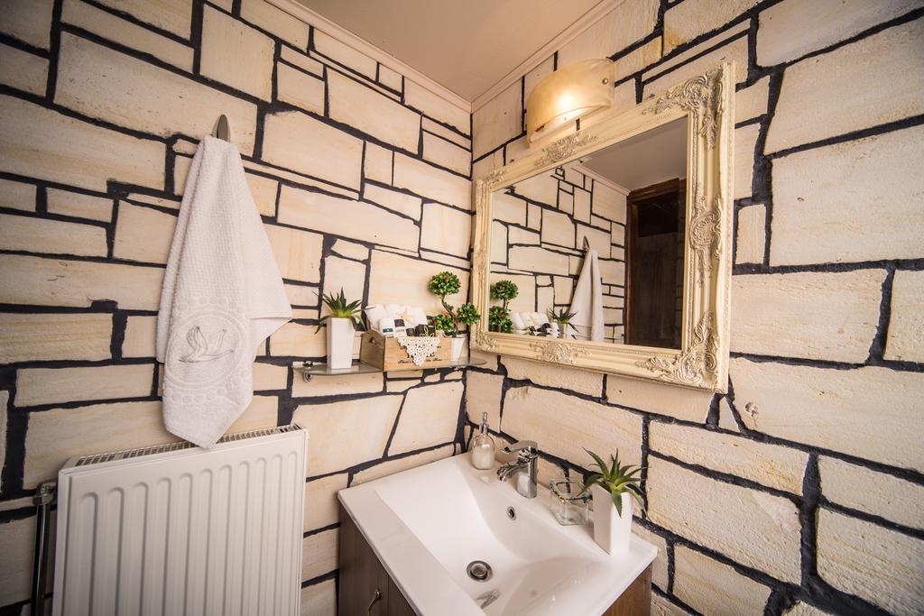 Villa Galanthus Listaros Bagian luar foto